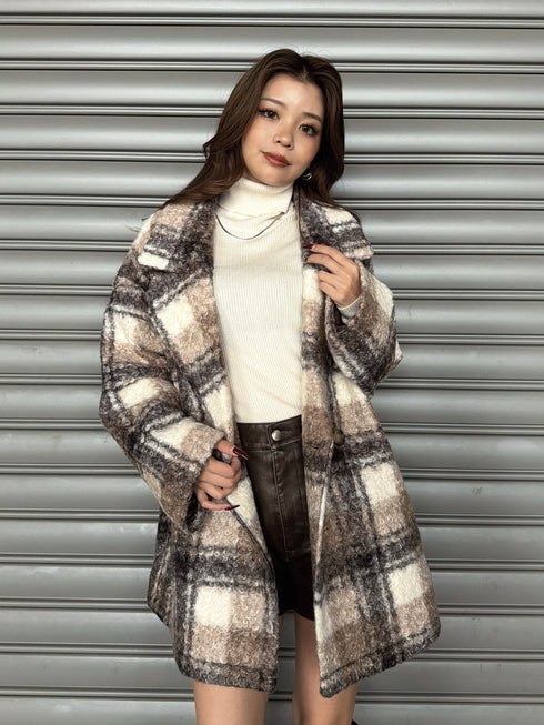 チェック柄ミドル丈コート